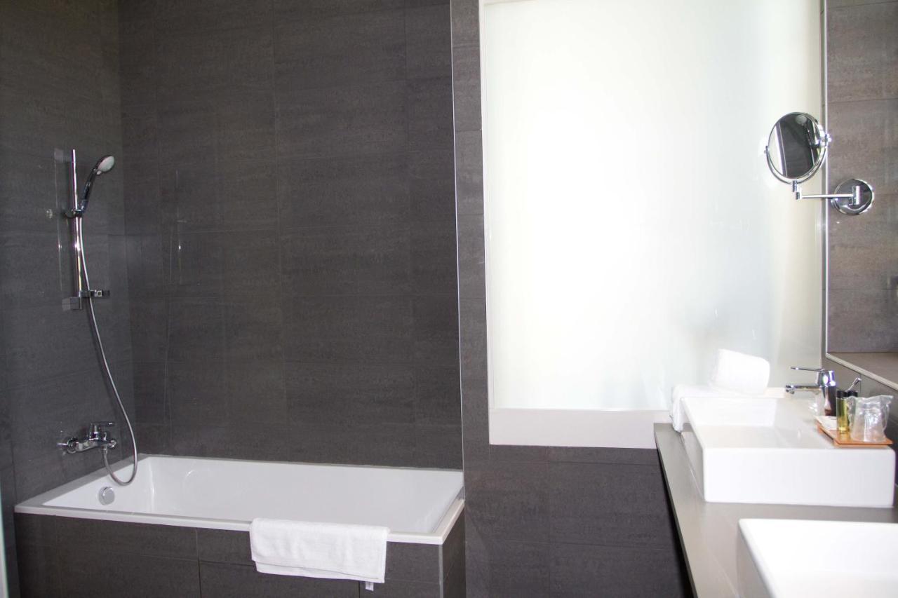 ארגלס-סור-מר Bourquin Hotel - Lycee Hotelier Christian Bourquin מראה חיצוני תמונה